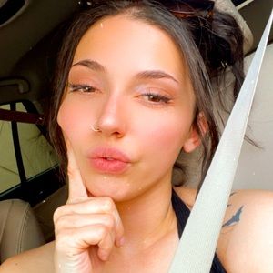 Meet your Posher, Alaynha